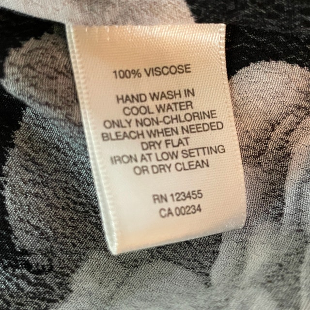 Lord & Taylor Tunic Top-Black + White Floral-Size Large Petite - photo 4