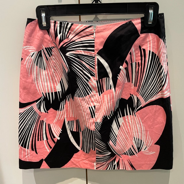 Elie Tahari Retro Print Mini Skirt Black Pink Bold Floral-Sz. 0 - photo 2