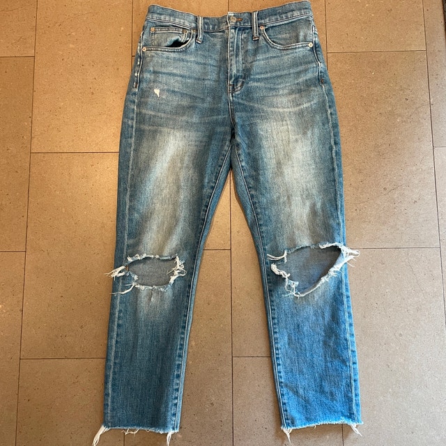 Madewell High-Rise Slim Crop Boyjean: Knee-Rip Edition-Size 26