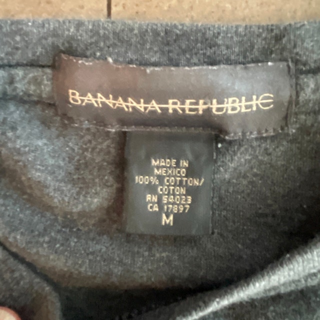 Banana Republic Dark Gray Crew Neck Cotton T-shirt-Unisex-MED - photo 2