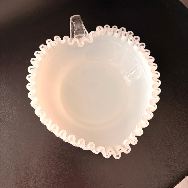 50s Fenton Milk Glass Silver Crest Heart Candy Trinket Dish