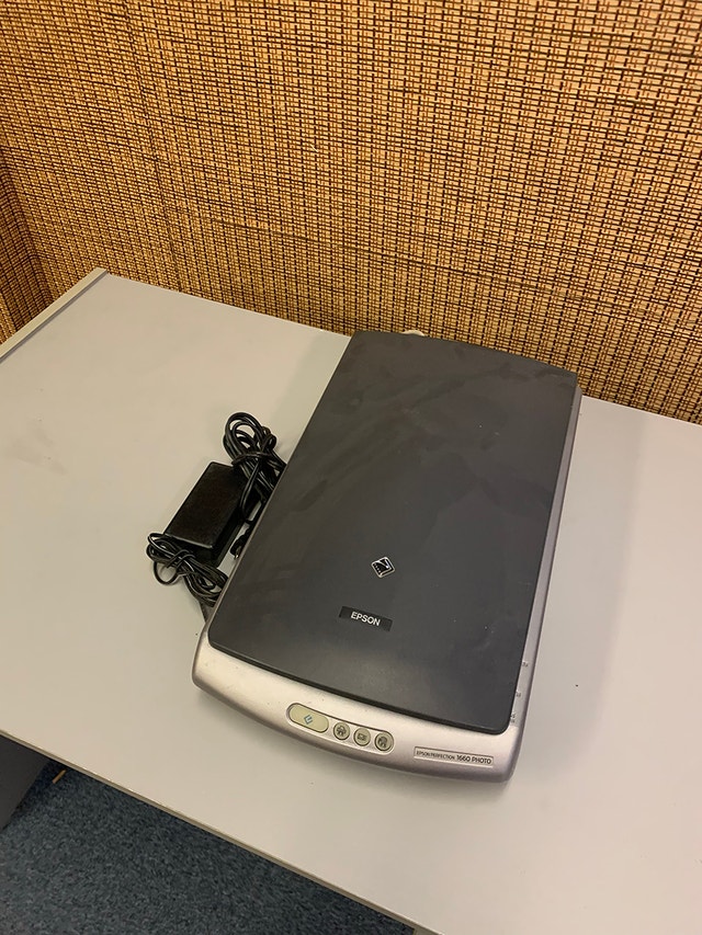 Epsom Perfection 1660 Photo Scanner