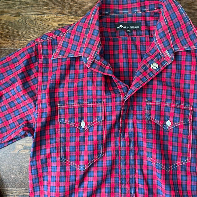 Men's Moose Knuckles Red Plaid Shirt with Snap Closures-Size Med - photo 3