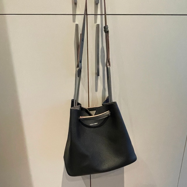 Pixie Mood (vegan) Jasmine large hobo style bag tote purse - photo 3