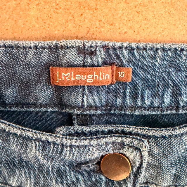 J. McLaughlin Lexi Mid-rise Blue Jeans-Size 10 - photo 4