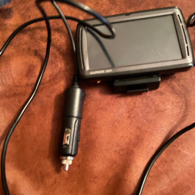 Garmin nuvi 850 GPS navigator - photo 5