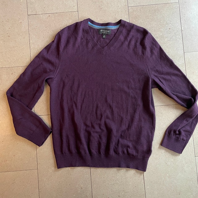 Banana Republic Eggplant Purple 100% Merino Wool Sweater-MED