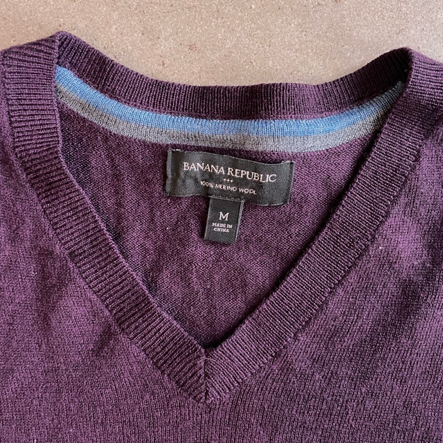 Banana Republic Eggplant Purple 100% Merino Wool Sweater-MED - photo 2