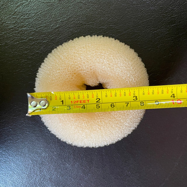 Large Bun Form Magic Chignon Hair Donut Bun Shaper - photo 3