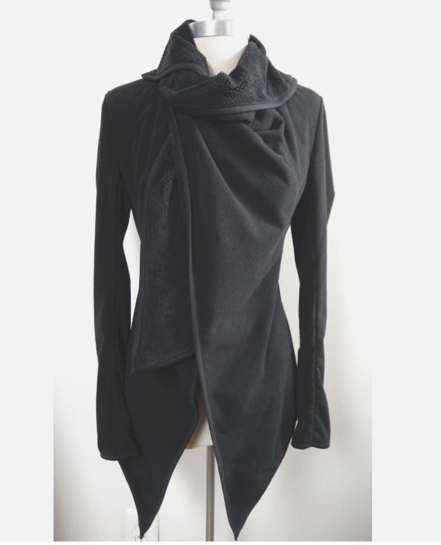 Lululemon Black Presence Of Mind Jacket Sweater fleece-Size 6
