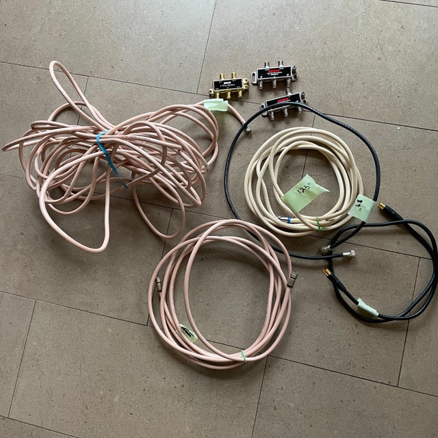 Coaxial Cable and cable splitters - Various lengths