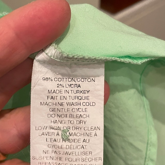 Holt Renfrew Pale Green Button-down woman's shirt - Size Medium - photo 4