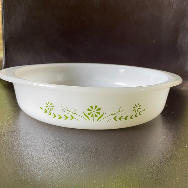 Vintage Glasbake Green Daisy 8" Milk Glass Casserole Baking Dish - photo 2