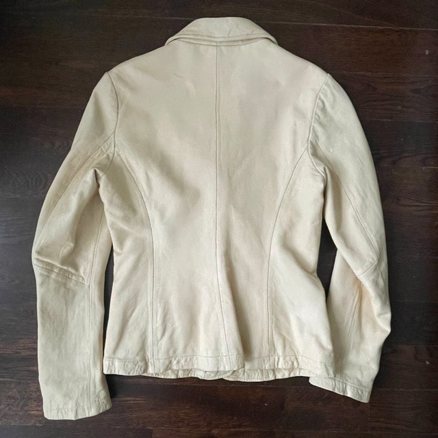 Vince Buttermilk Yellow Leather Blazer Jacket -Size 6 - photo 4