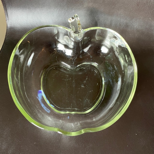 Vintage 1970s Hazel-Atlas Orchard Clear Glass Large Apple Bowl