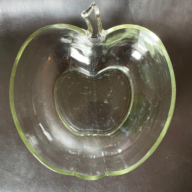 Vintage 1970s Hazel-Atlas Orchard Clear Glass Large Apple Bowl - photo 3