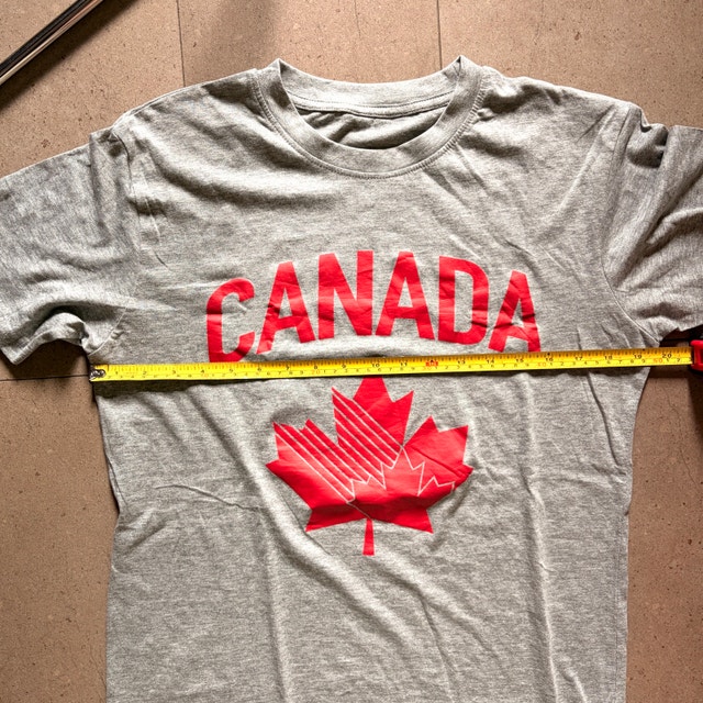 NEW Canada Men's Gray T-shirt -Small - photo 5