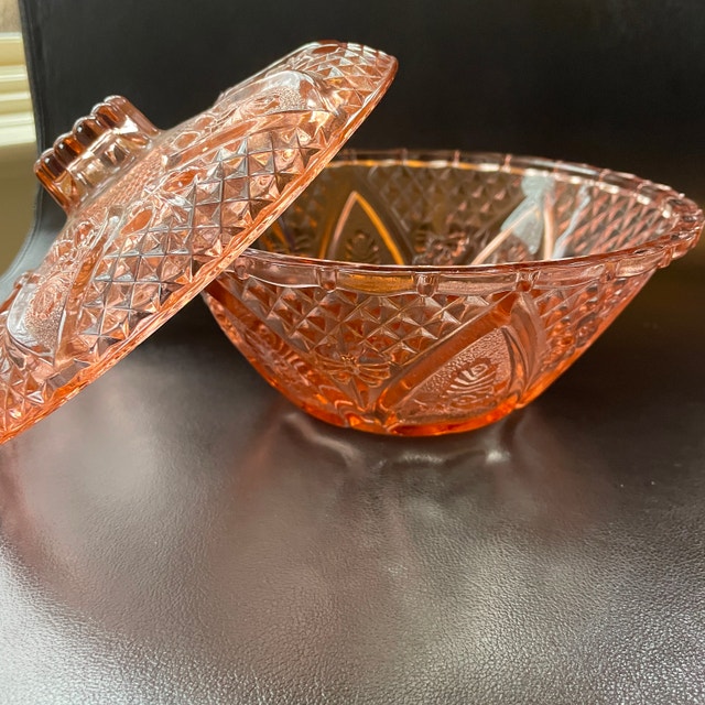 Vintage Pink Heart Pressed Glass Bowl w/ lid-Firna Indonesia - photo 4
