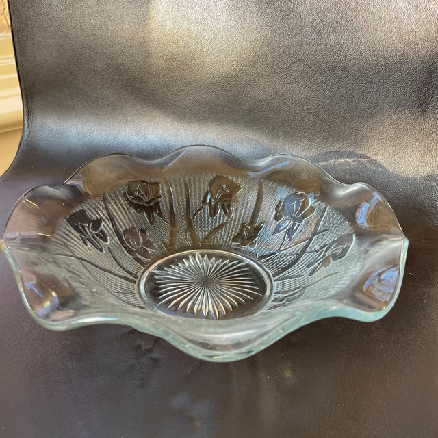 Vintage Depression Glass Ruffled Bowl-Iris & Herringbone