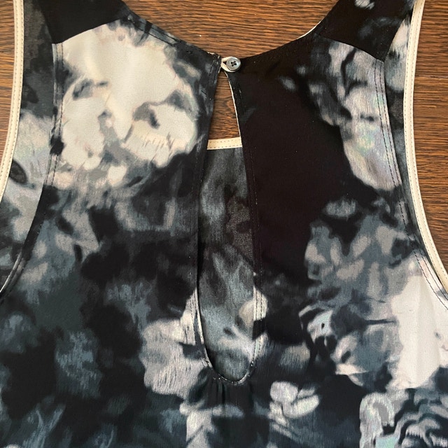 Aritzia Wilfred Black and White Floral Tunic Tank Top-Small - photo 4