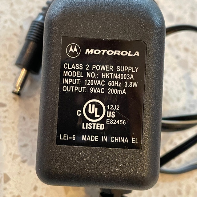 Motorola HKTN4003A power adapter charger