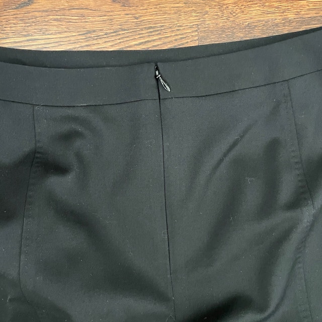 Brooks Brothers Classic Short Black Pencil Skirt-Size 16 - photo 5