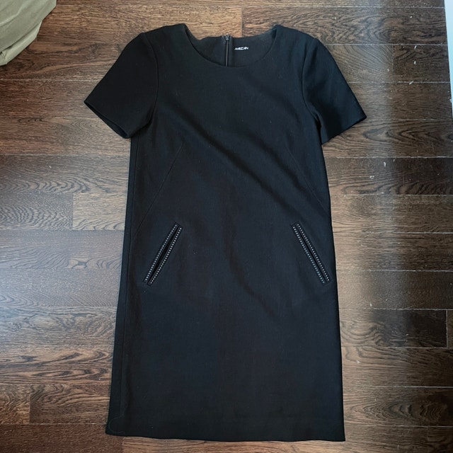 Marc Cain Black Short Sleeve Minidress w/ Slit pockets-Size 4
