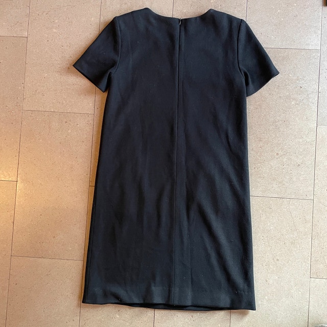 Marc Cain Black Short Sleeve Minidress w/ Slit pockets-Size 4 - photo 4