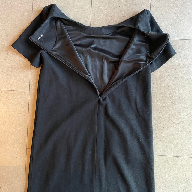 Marc Cain Black Short Sleeve Minidress w/ Slit pockets-Size 4 - photo 5