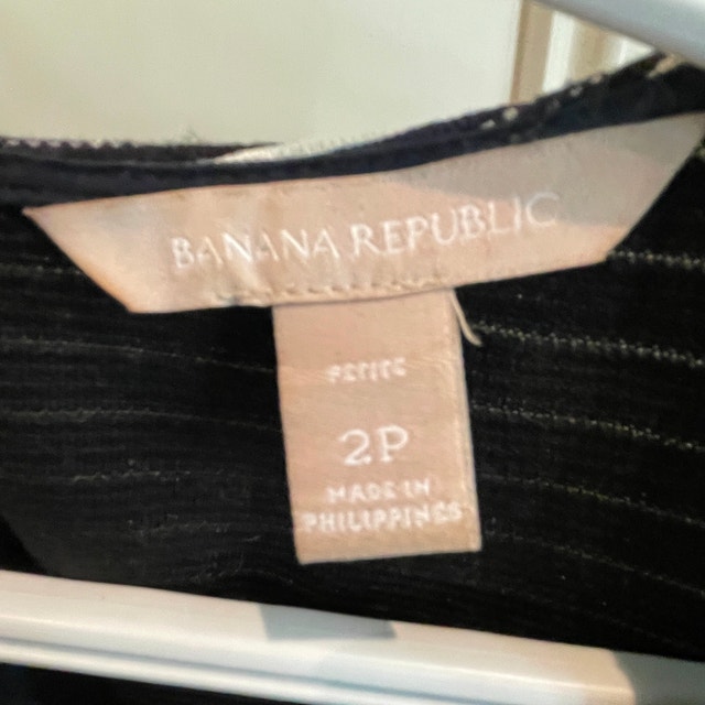 Stunning Banana Republic Sleeveless Skater Dress - Size 2P - photo 5