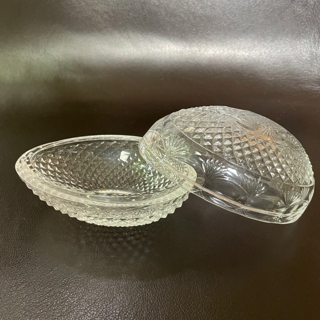 Vintage 70's Avon Fostoria Crystal Egg-Soap Trinket Candy Dish - photo 3