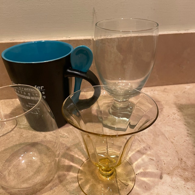 Lot of 8 assorted glasses and mugs - photo 4
