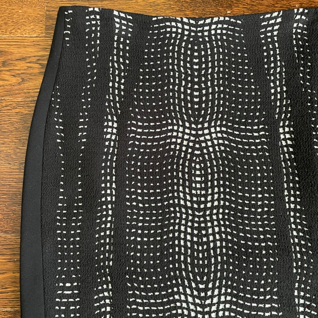 Diane Von Furstenberg Panel Marta Black/White Skirt - Sz 2 - photo 5