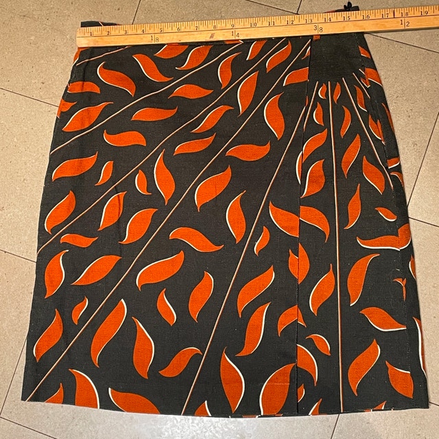 Dorothee Schumacher Black and Orange Wrap Mini Skirt - Large - photo 4