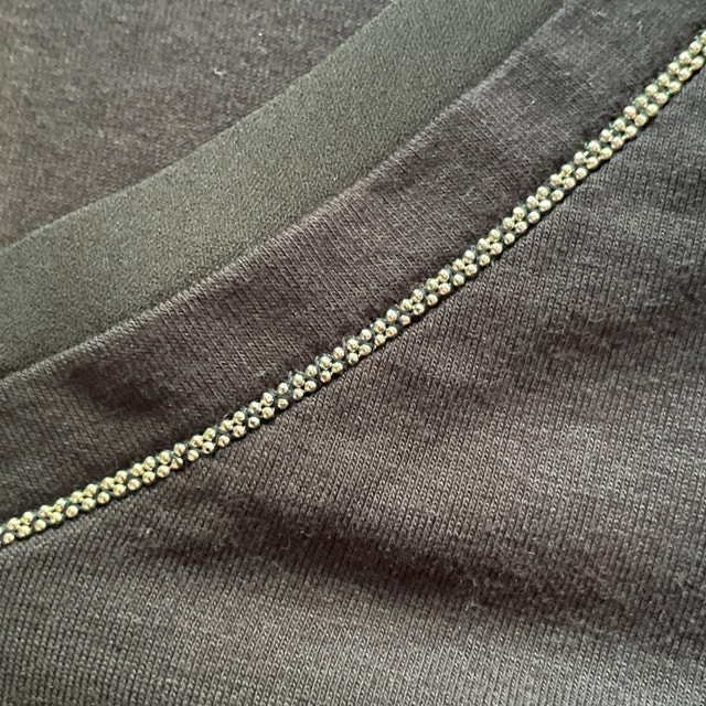 Gerry Weber Woman's Vneck jersey top with silver detail - Size 8 - photo 2