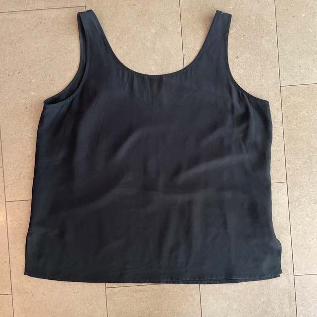 Eileen Fisher Black 100% Silk Scoop Neck Tank-Large - photo 4