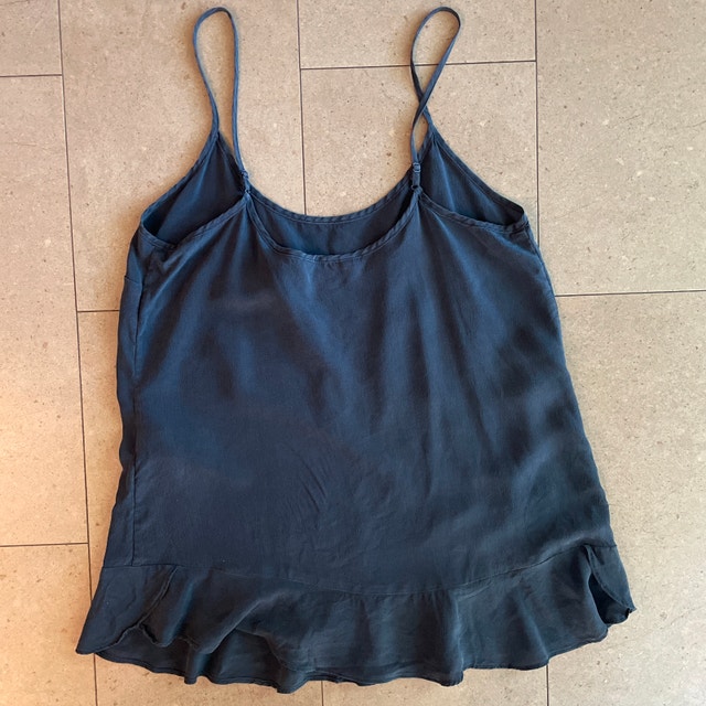 100% Silk Navy Camisole Tank Top-Bottom Ruffle-Joe Fresh-Small - photo 2