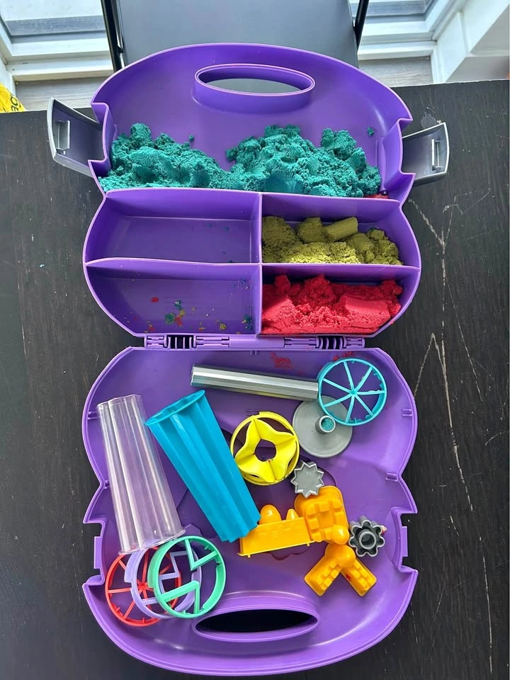 Kinetic Sand Play Set
