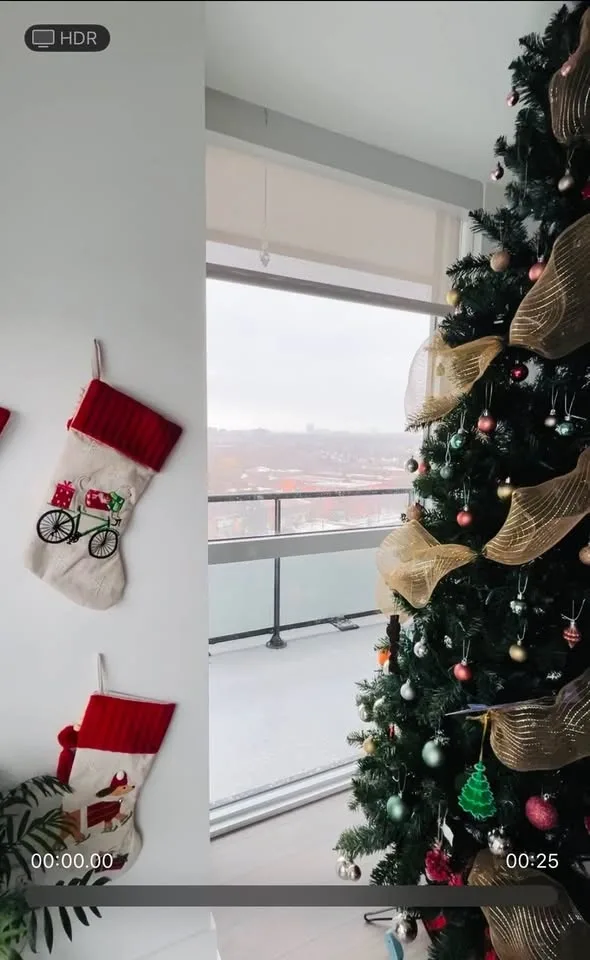 8.5ft Christmas Tree 🎄 includes all decor - photo 4