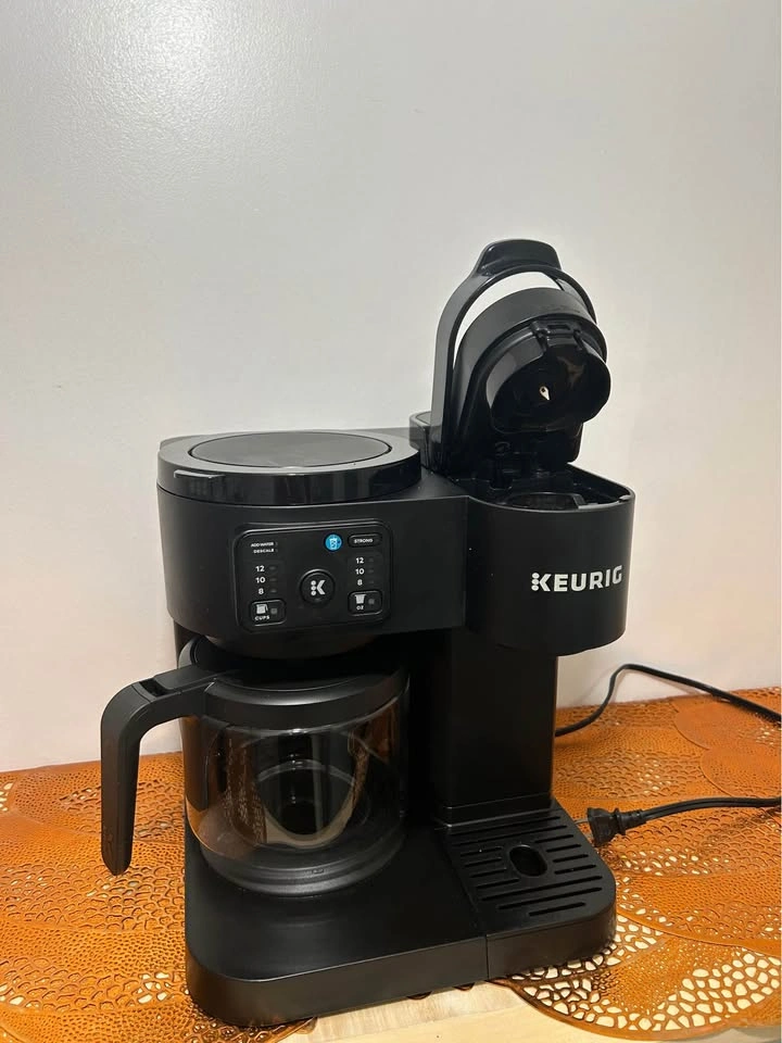 Keurig K-Duo Single Serve & Carafe Coffee Maker - photo 2