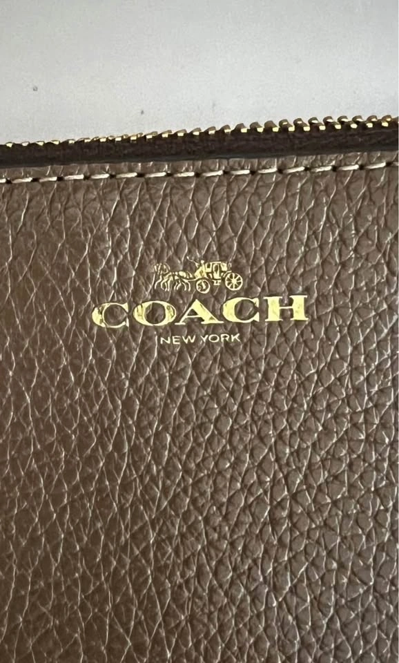 Coach wristlet - photo 3