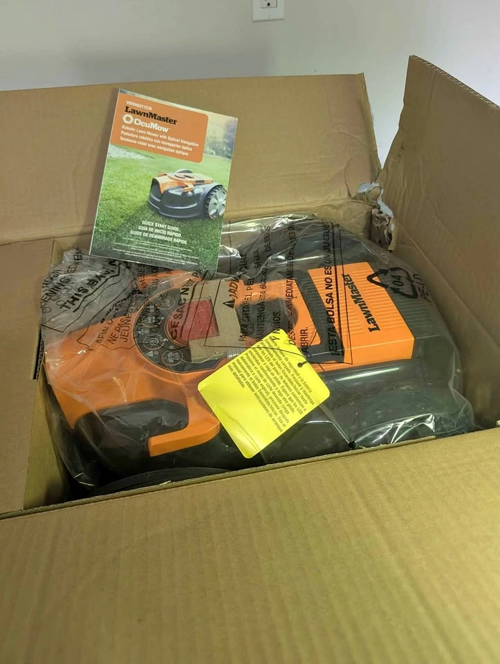 LawnMaster OcuMow Robot Lawn Mower (Model VBRM601YCM) - NIB