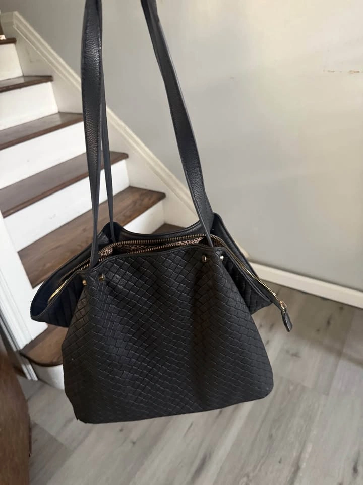 Black Woven Tote Bag with Leopard Print Lining - photo 2