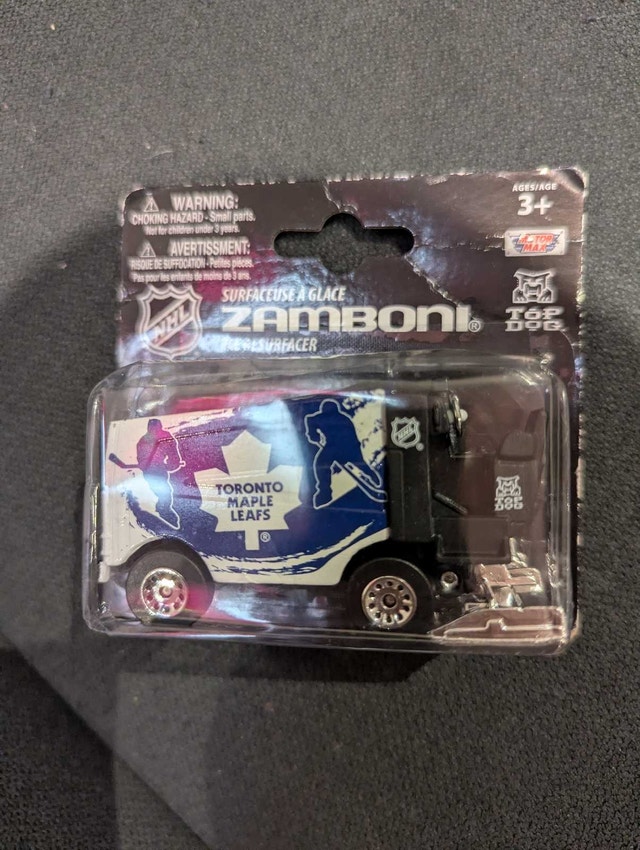 MotorMax Toronto Maple Leafs Zamboni - photo 2