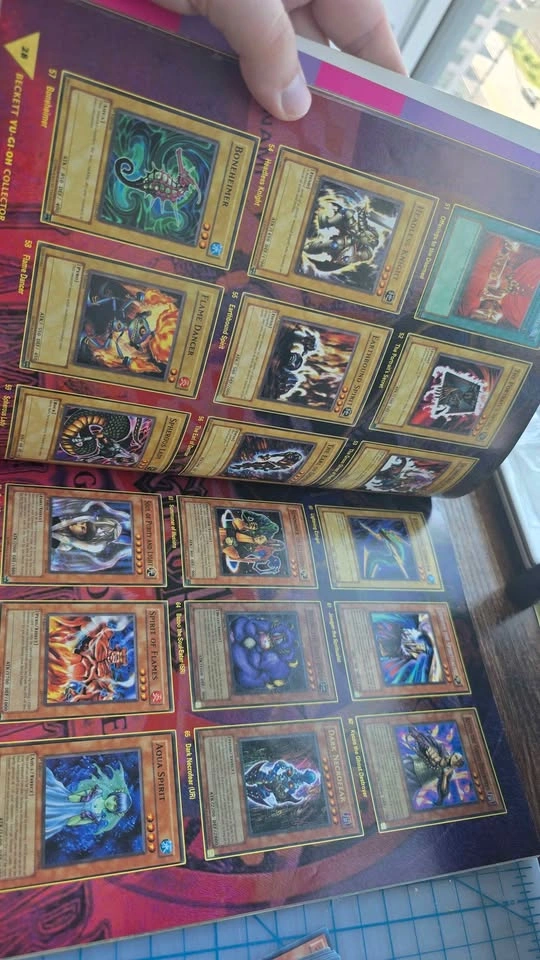 Yu-Gi-Oh! Card Lot and Beckett Collector Magazine - photo 5