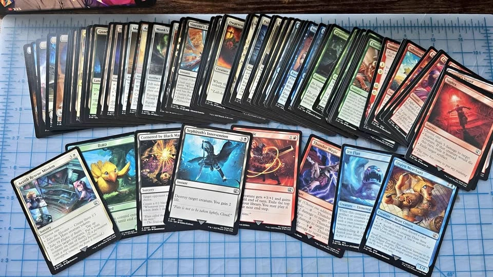Magic: The Gathering Final Fantasy Card Lot