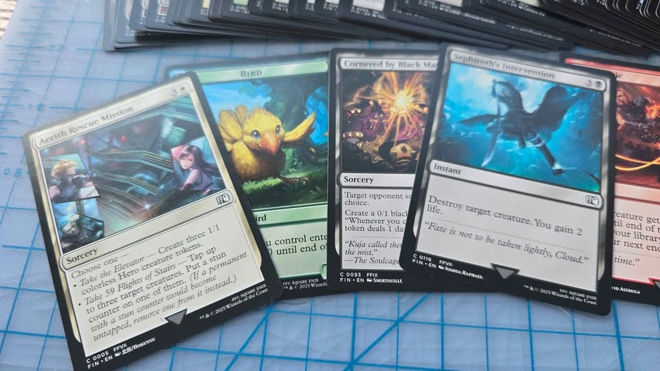 Magic: The Gathering Final Fantasy Card Lot - photo 2