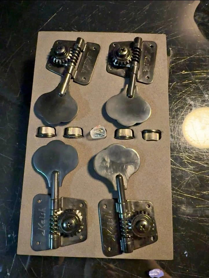 Kaish Bass Guitar Tuning Pegs - Set of 4