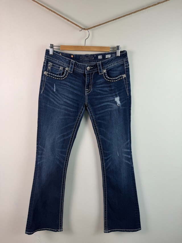 Miss Me Boot cut Size 29