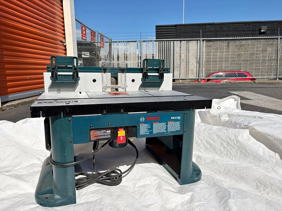 Router and Router Table